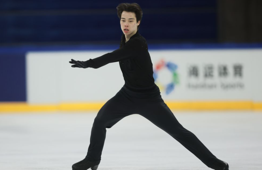 乐鱼体育下载助你轻松追球